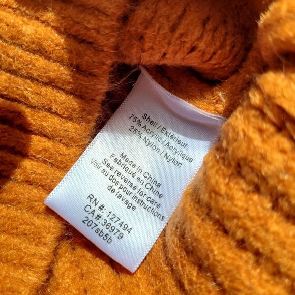 NWT Heartloom Crew Neck Balloon Sleeve Sweater - Picture 5 of 9